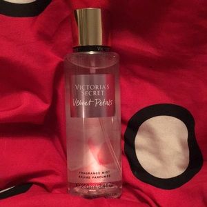 Faded petals Victoria’s Secret mist!!!
